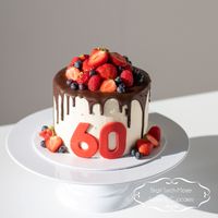 Drip Cake (9)